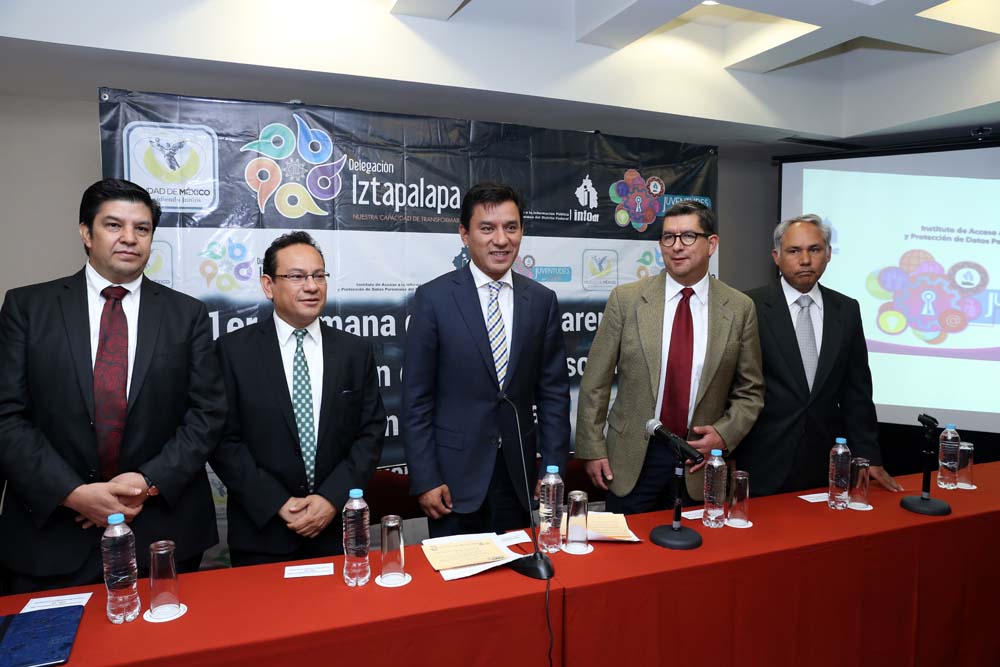 Conferencia de prensa Iztapalapa mayo 2014